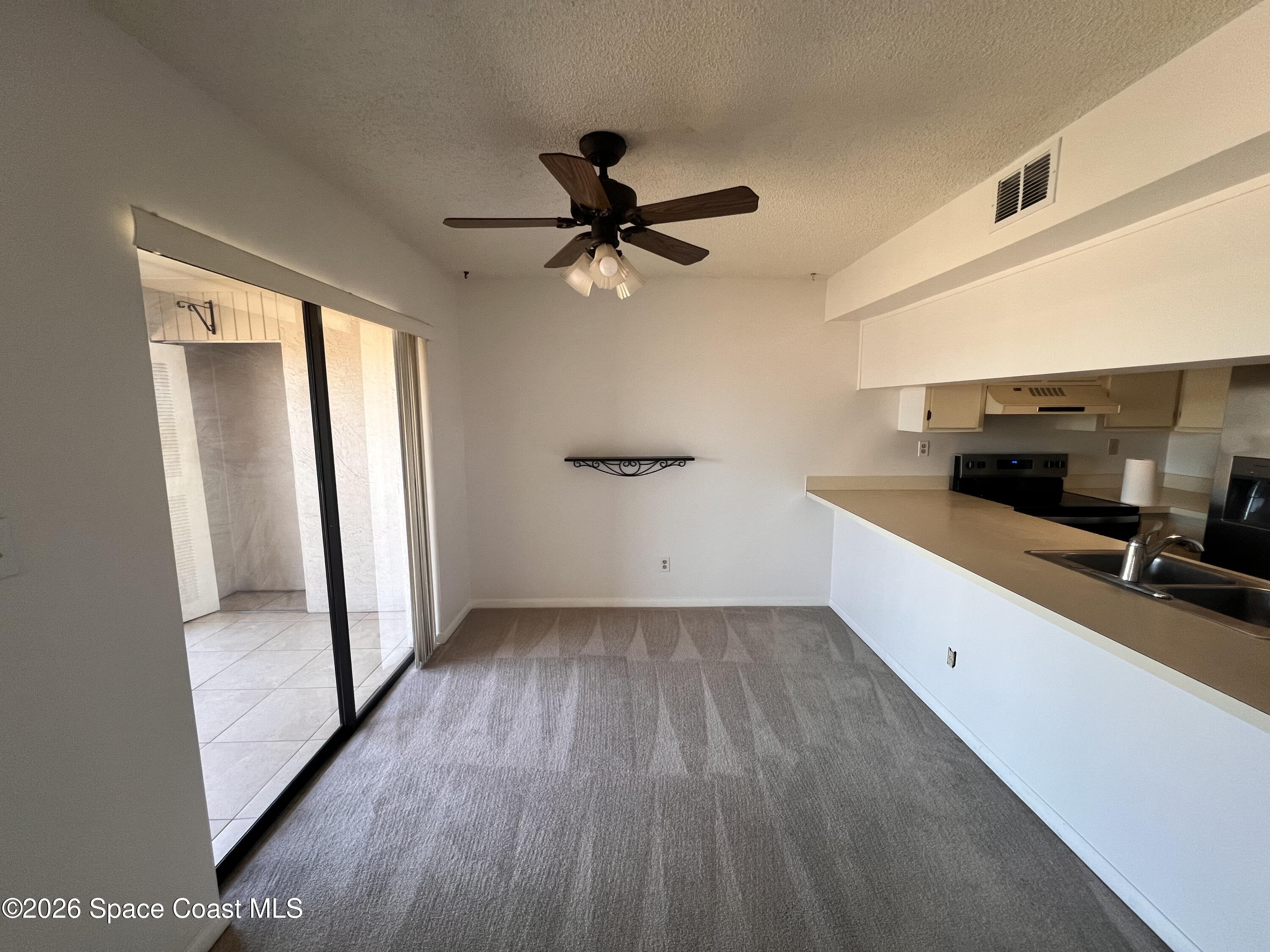 1011 Clearmont Street Northeast, Unit 2022 Palm Bay, FL 32905 - Photo 16 of 19 IMG_4478