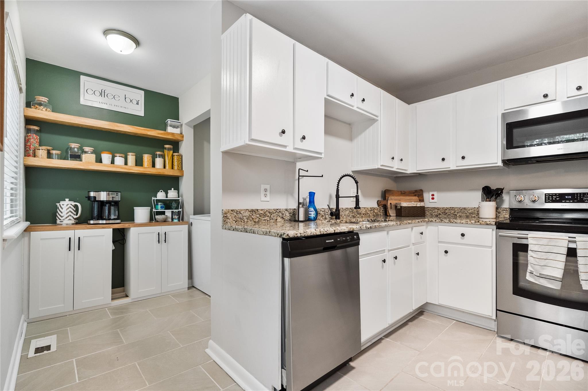 6405 Piney Path Road Charlotte, NC 28212 - Photo 4 of 38