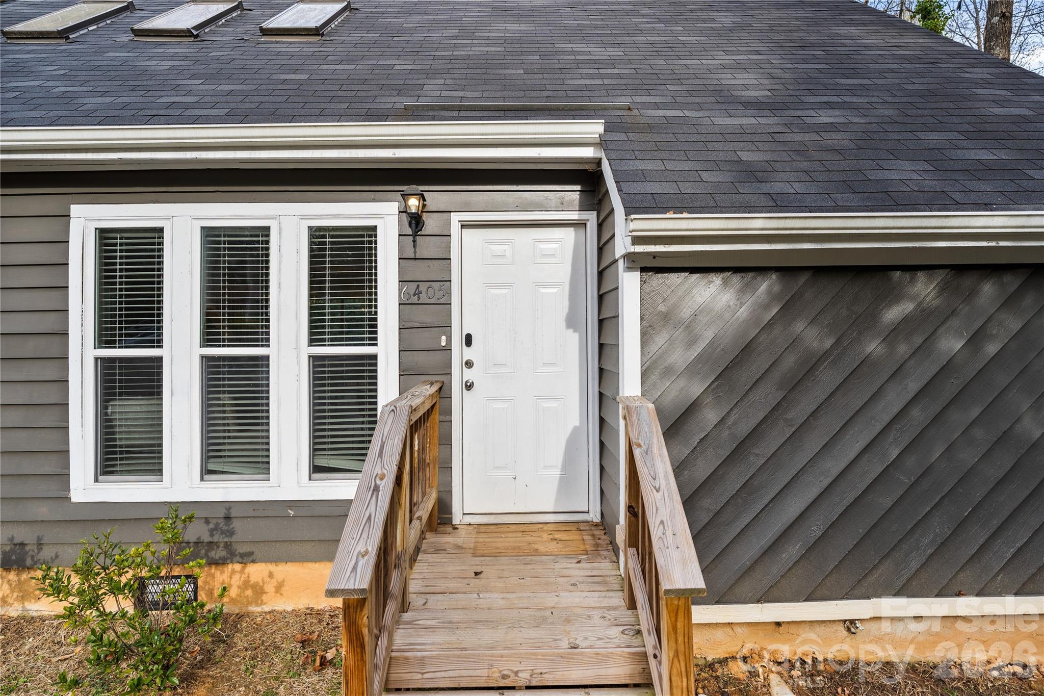 6405 Piney Path Road Charlotte, NC 28212 - Photo 5 of 38