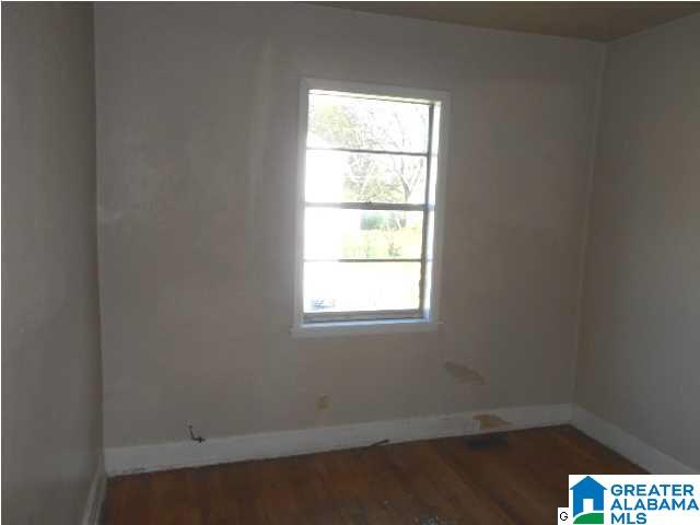 215 South Park Road Southwest Birmingham, AL 35211 - Photo 7 of 17