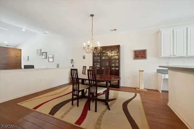 $550,000 | 17 Ebersohl Circle, Whitehouse Station, NJ 08889