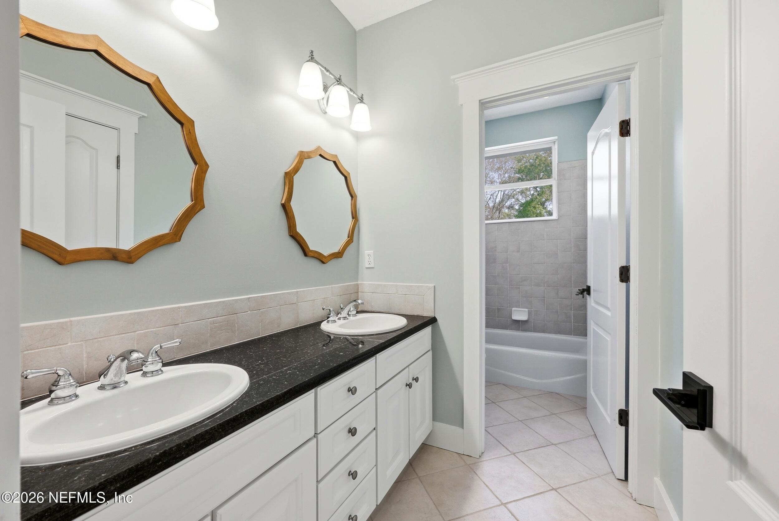 3115 Bishop Estates Road Jacksonville, FL 32259 - Photo 31 of 61 Upstairs bathroom