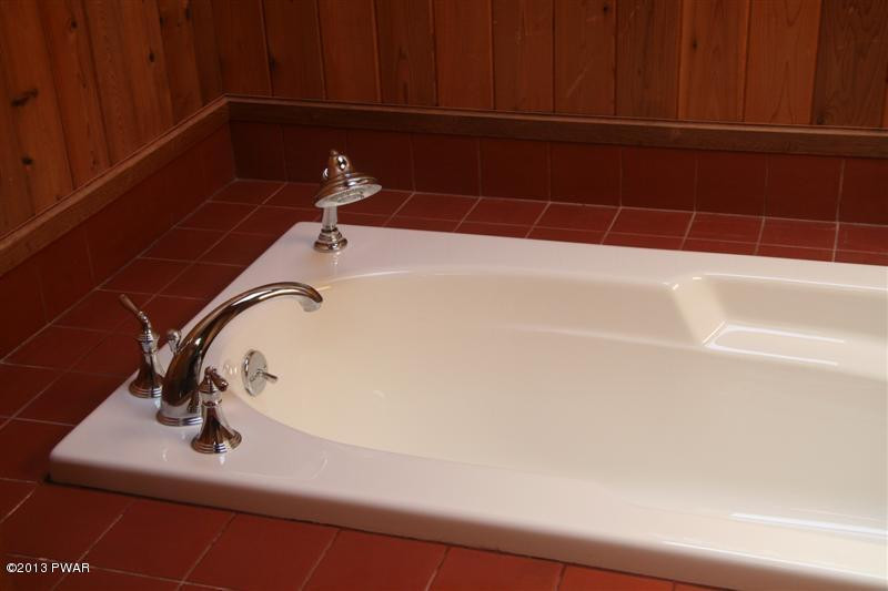 263 Lake Quinn Road Waymart, PA 18472 - Photo 42 of 50