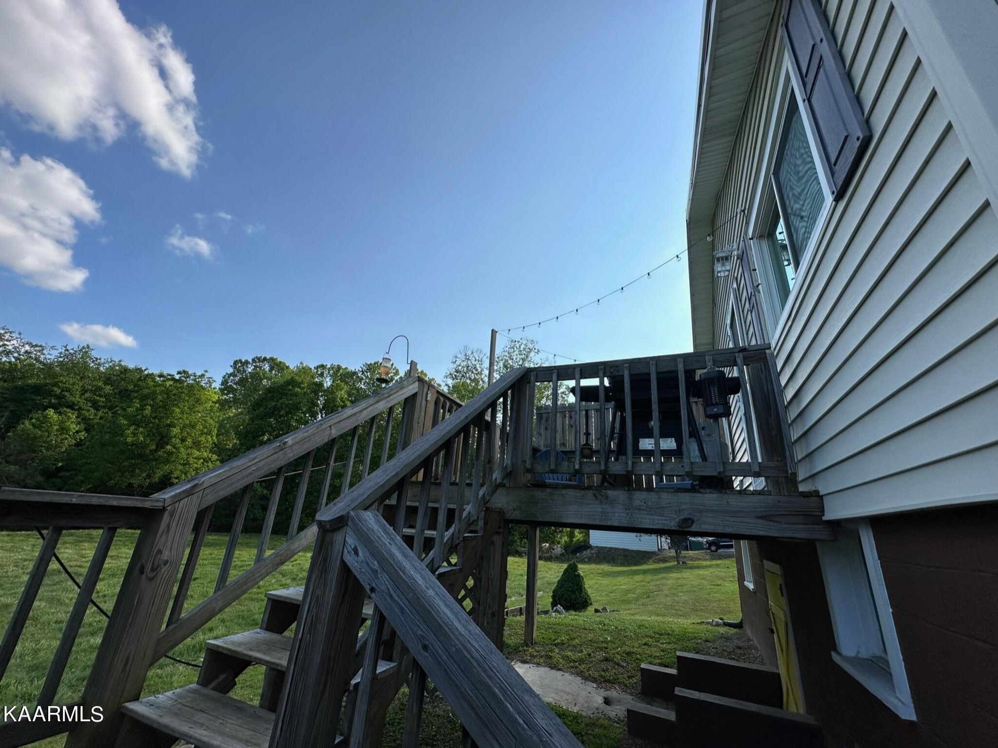 609 Bryan Road Rutledge, TN 37861 - Photo 38 of 47 a view of balcony with yard