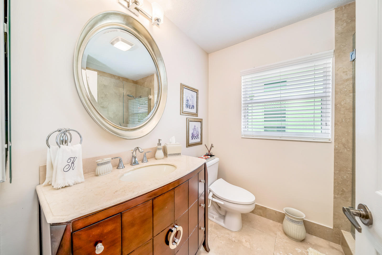 20107 Ocean Key Drive Boca Raton, FL 33498 - Photo 56 of 96 Guest Bath