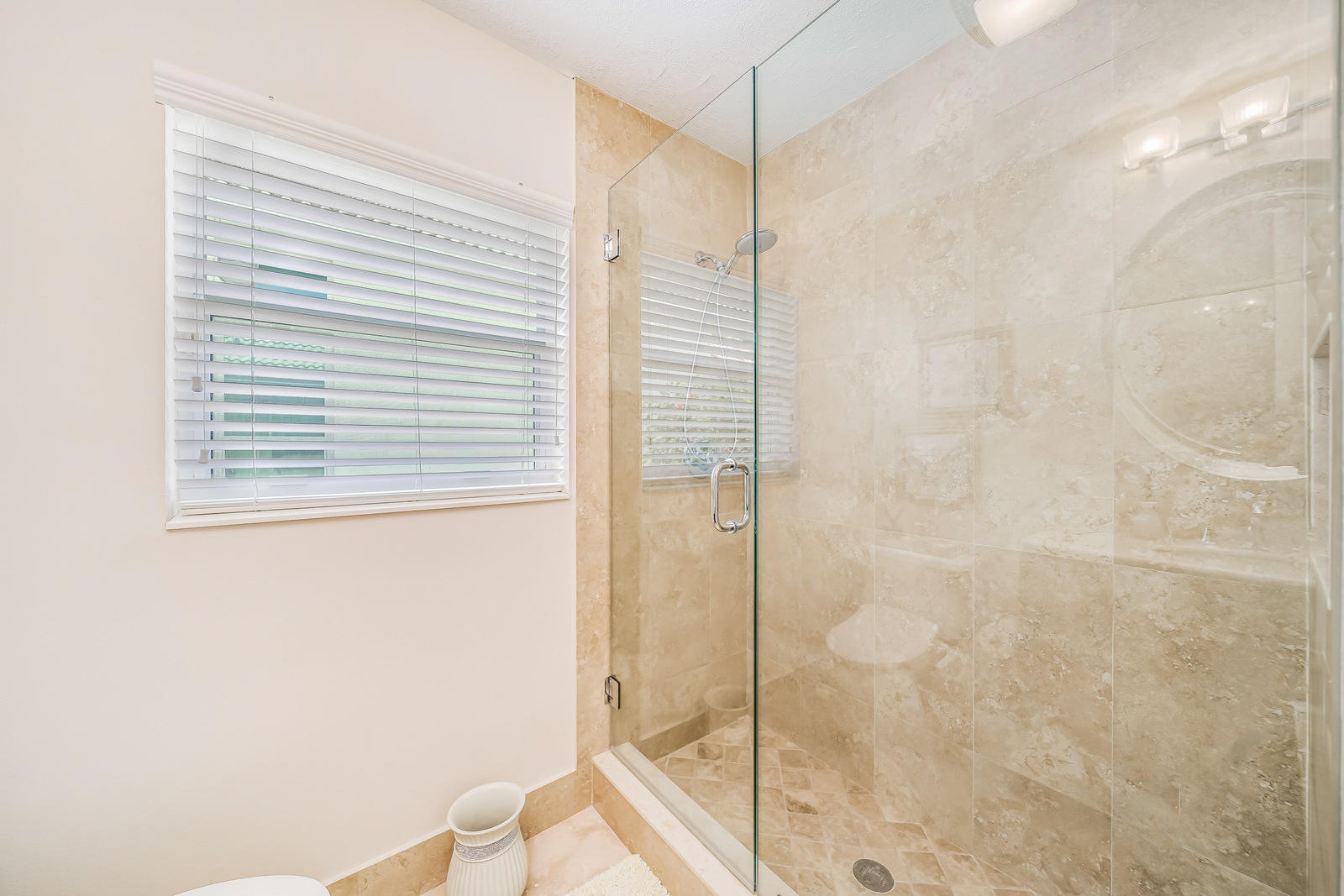 20107 Ocean Key Drive Boca Raton, FL 33498 - Photo 57 of 96 Guest Bath