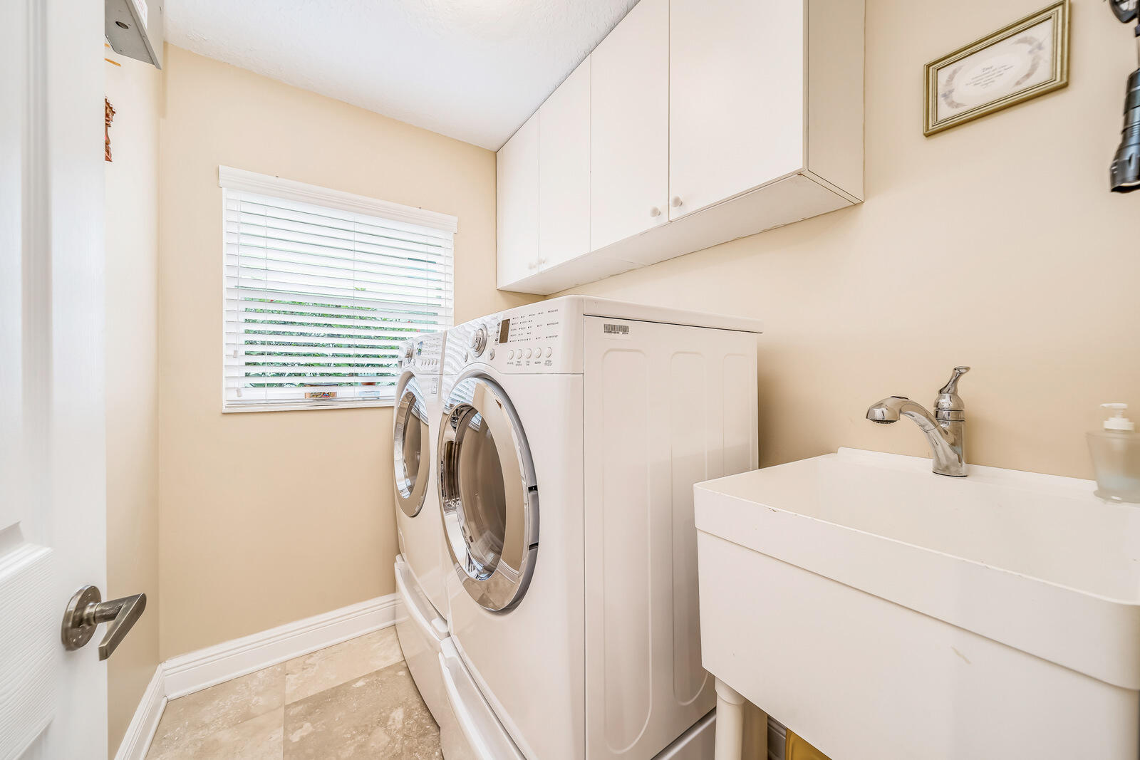 20107 Ocean Key Drive Boca Raton, FL 33498 - Photo 60 of 96 Inside Laundry