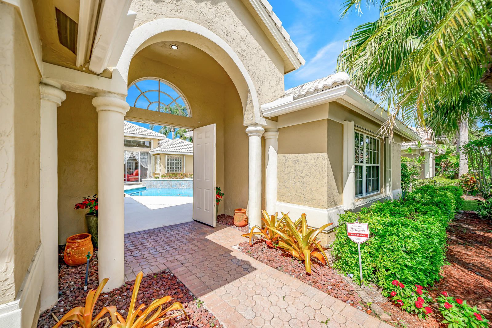 20107 Ocean Key Drive Boca Raton, FL 33498 - Photo 8 of 96 Entry