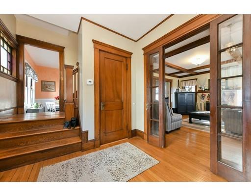 38 Briarfield Road Milton, MA 02186 - Photo 4 of 23 Gallery Image 4