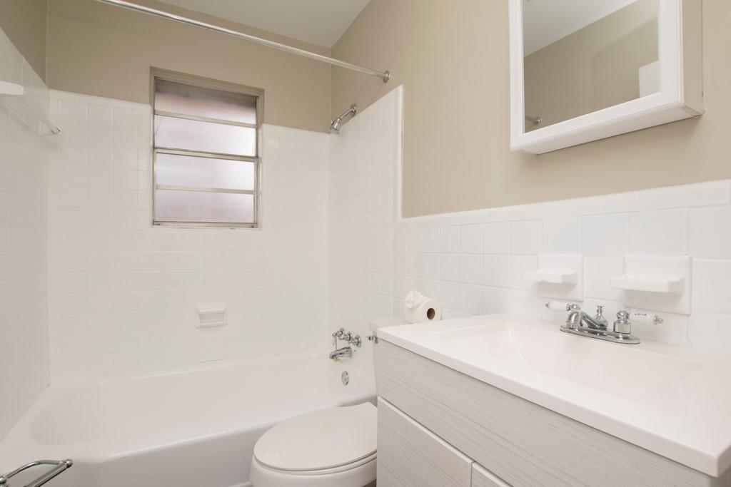 3660 Peachtree Road Northeast, Unit E4 Atlanta, GA 30319 - Photo 11 of 17
