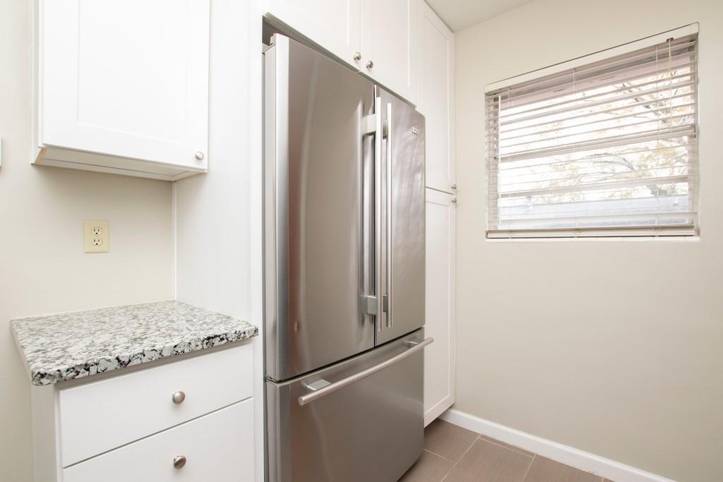 3660 Peachtree Road Northeast, Unit E4 Atlanta, GA 30319 - Photo 3 of 17