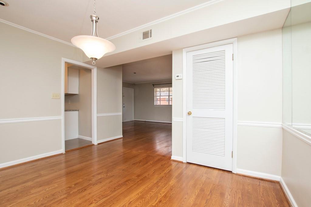3660 Peachtree Road Northeast, Unit E4 Atlanta, GA 30319 - Photo 8 of 17