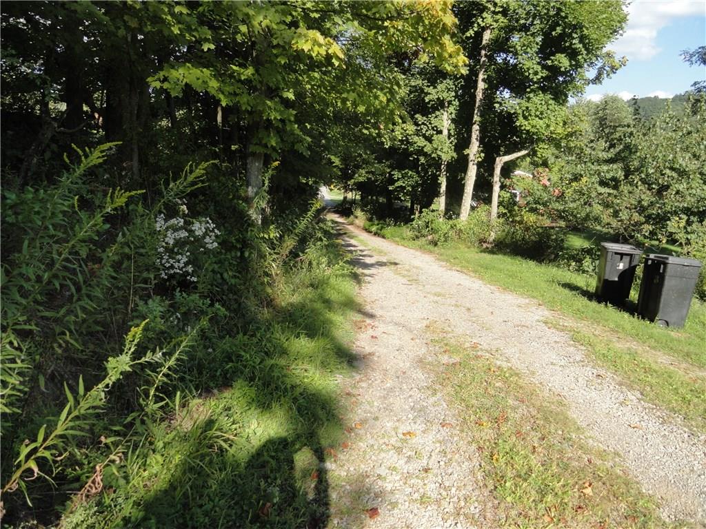 61 East Simmons Road Washington, PA 15301 - Photo 21 of 23