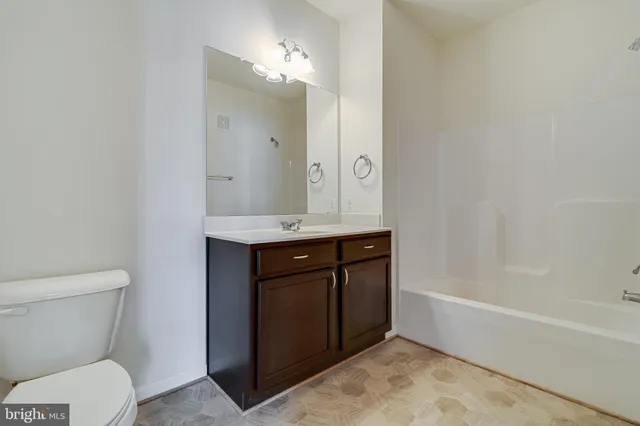 $325,000 | 23570 FDR Boulevard, Unit 401, California, MD 20619