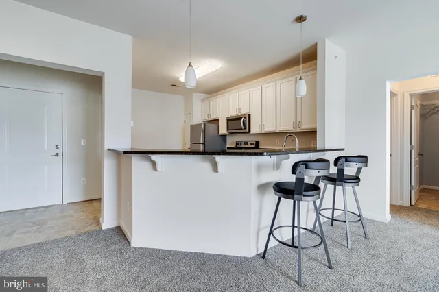 $325,000 | 23570 FDR Boulevard, Unit 401, California, MD 20619