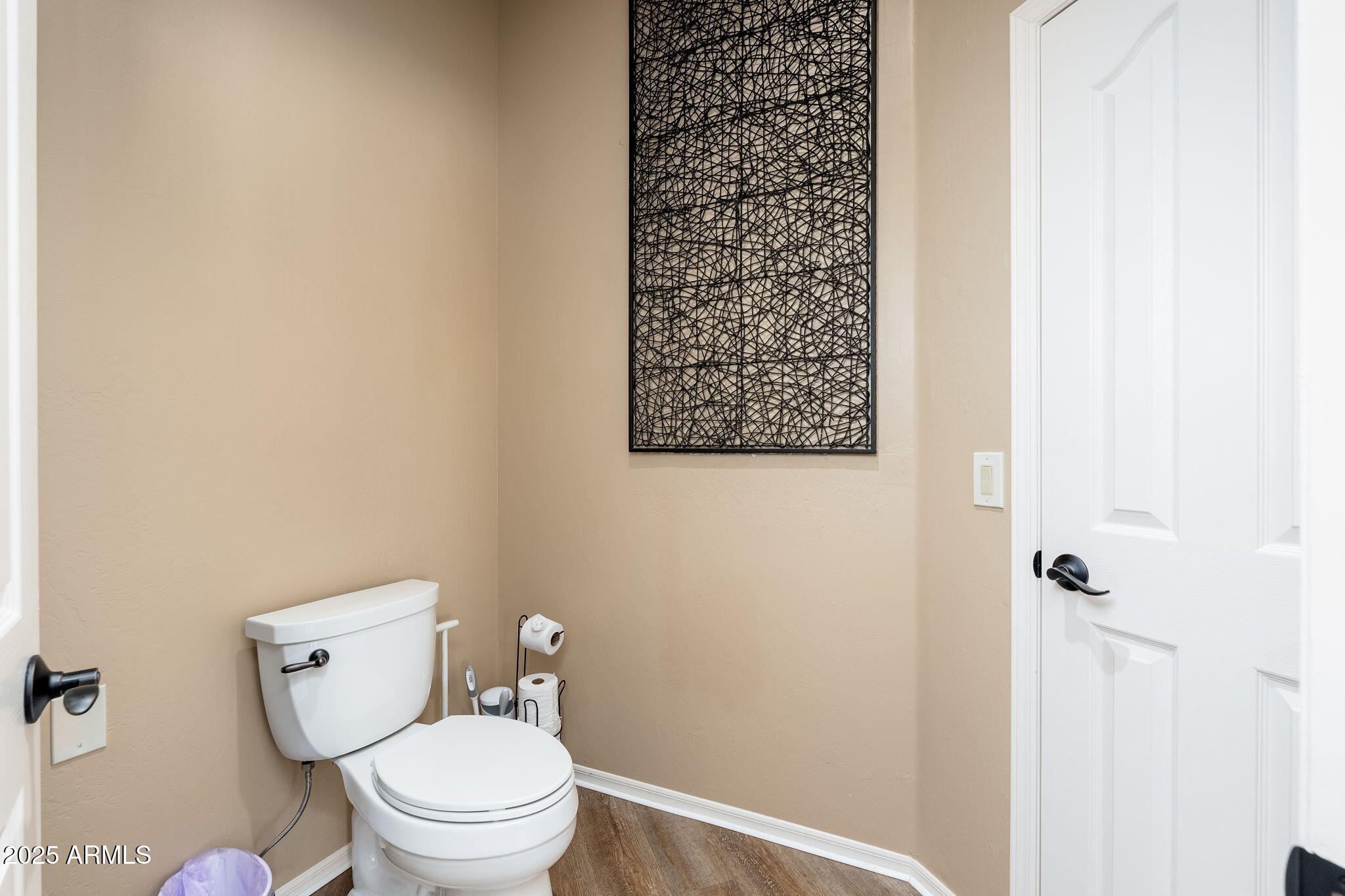 17047 East Dixileta Drive Rio Verde, AZ 85263 - Photo 53 of 115 a white toilet sitting next to a shower
