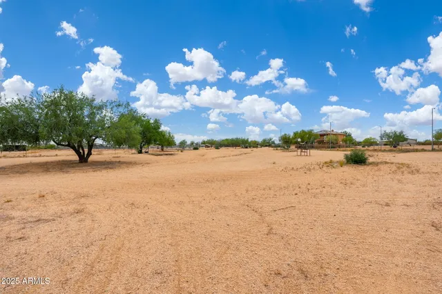 $2,250,000 | 17047 East Dixileta Drive, Rio Verde, AZ 85263
