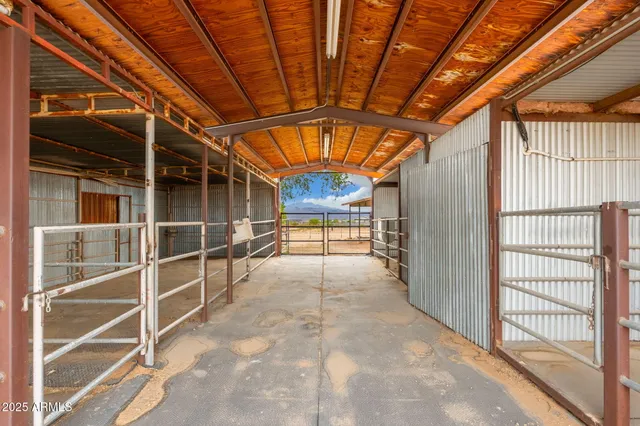 $2,250,000 | 17047 East Dixileta Drive, Rio Verde, AZ 85263