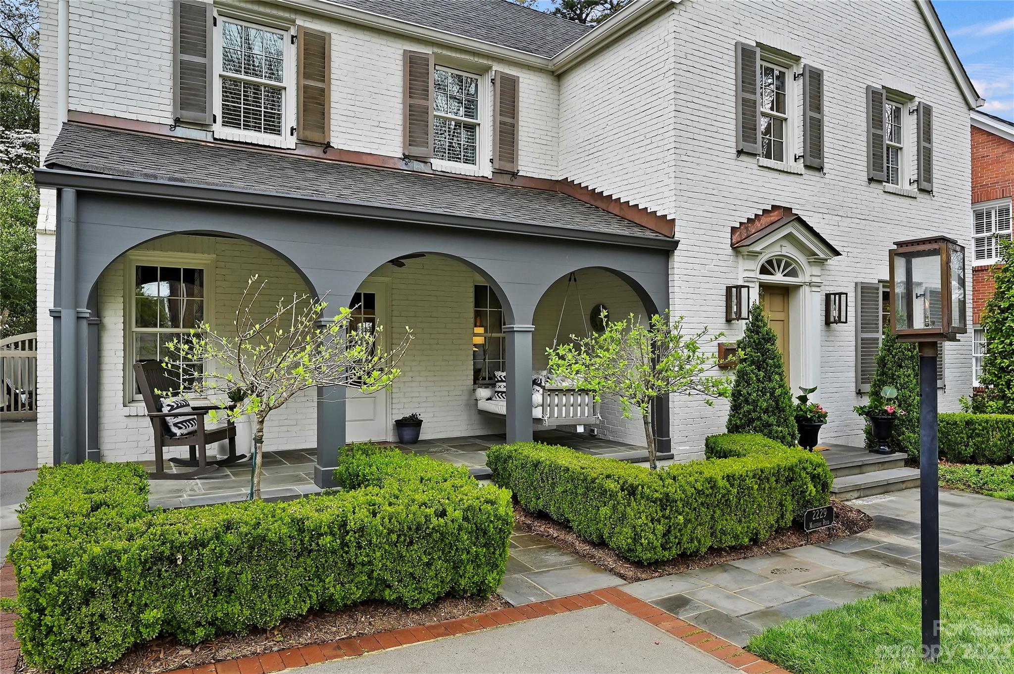 2229 Malvern Road Charlotte, NC 28207 - Photo 2 of 37 Gallery Image 2