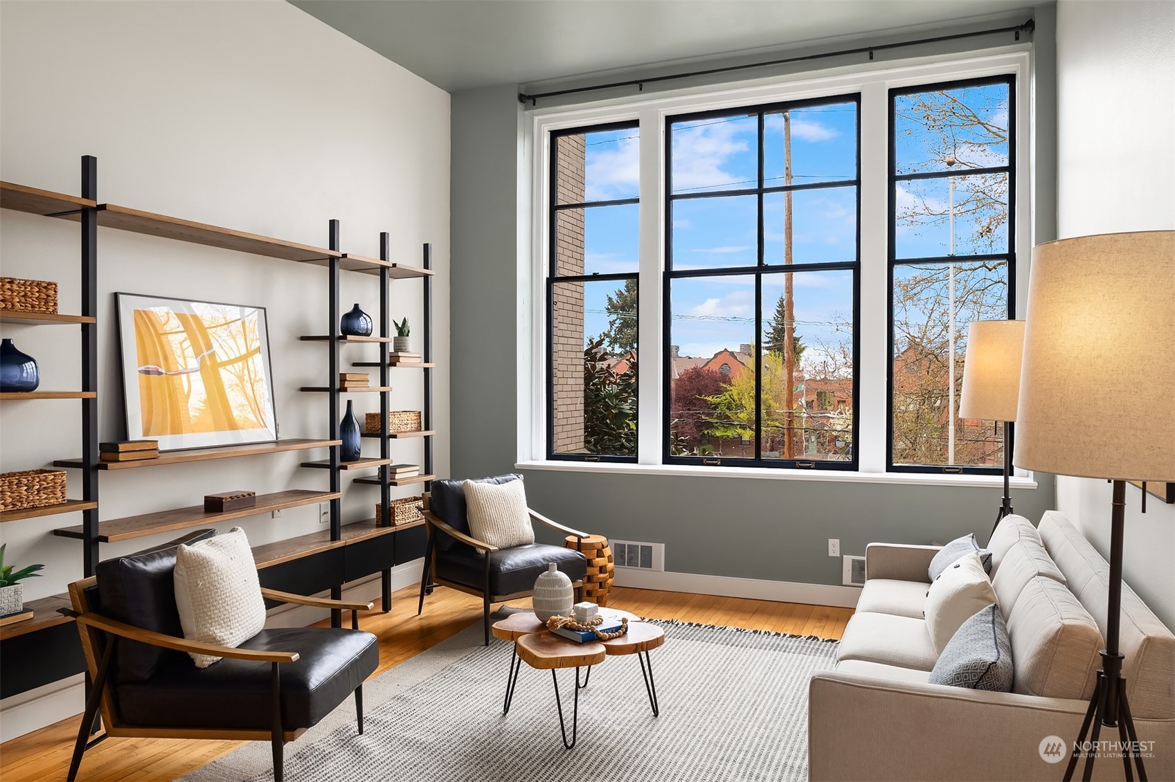 201 Galer Street, Unit 412 Seattle, WA 98109 - Photo 20 of 34 a living room with furniture and a large window