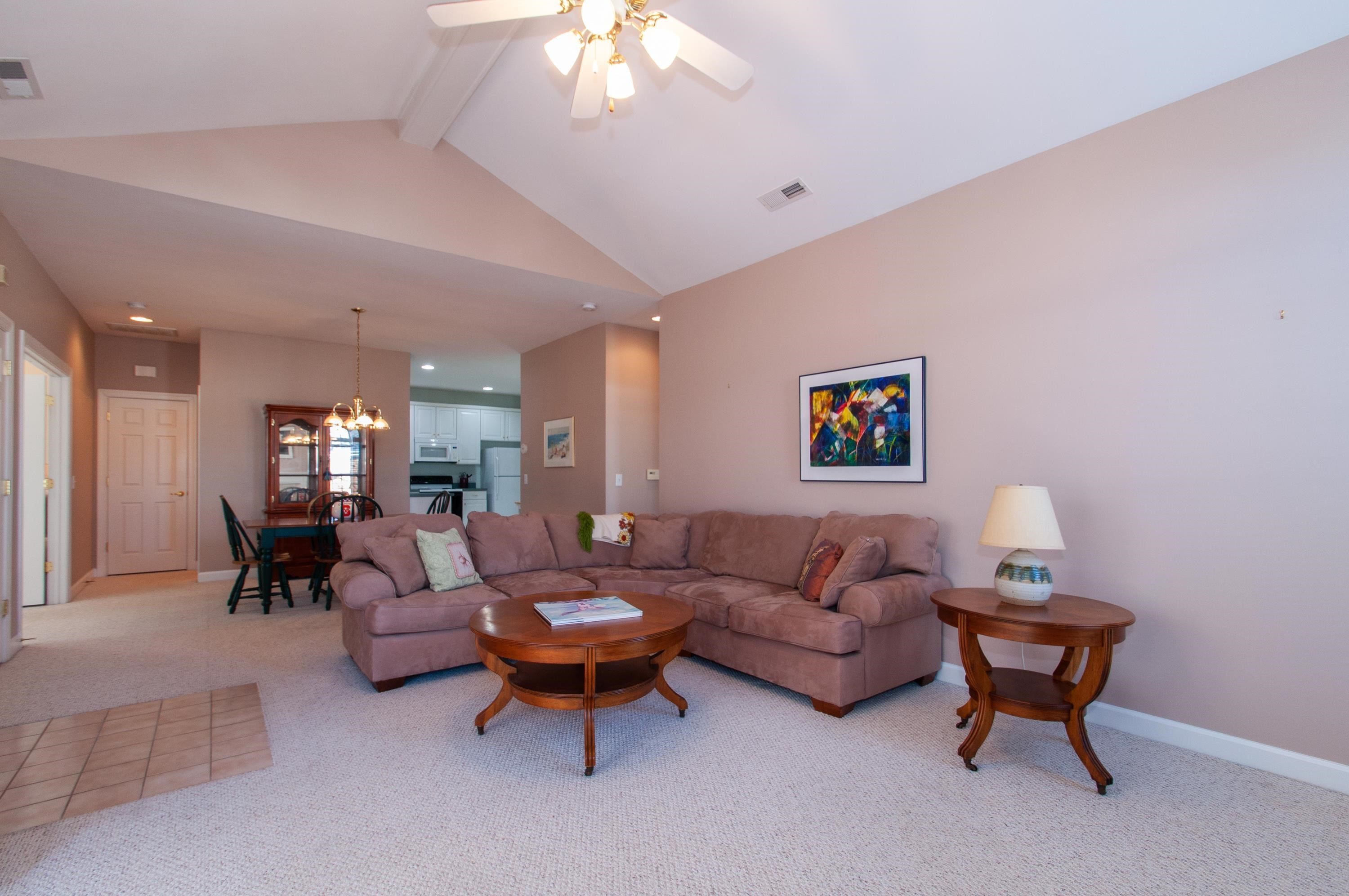 4612 Ludwell Branch Court Raleigh, NC 27612 - Photo 9 of 33 Living Room