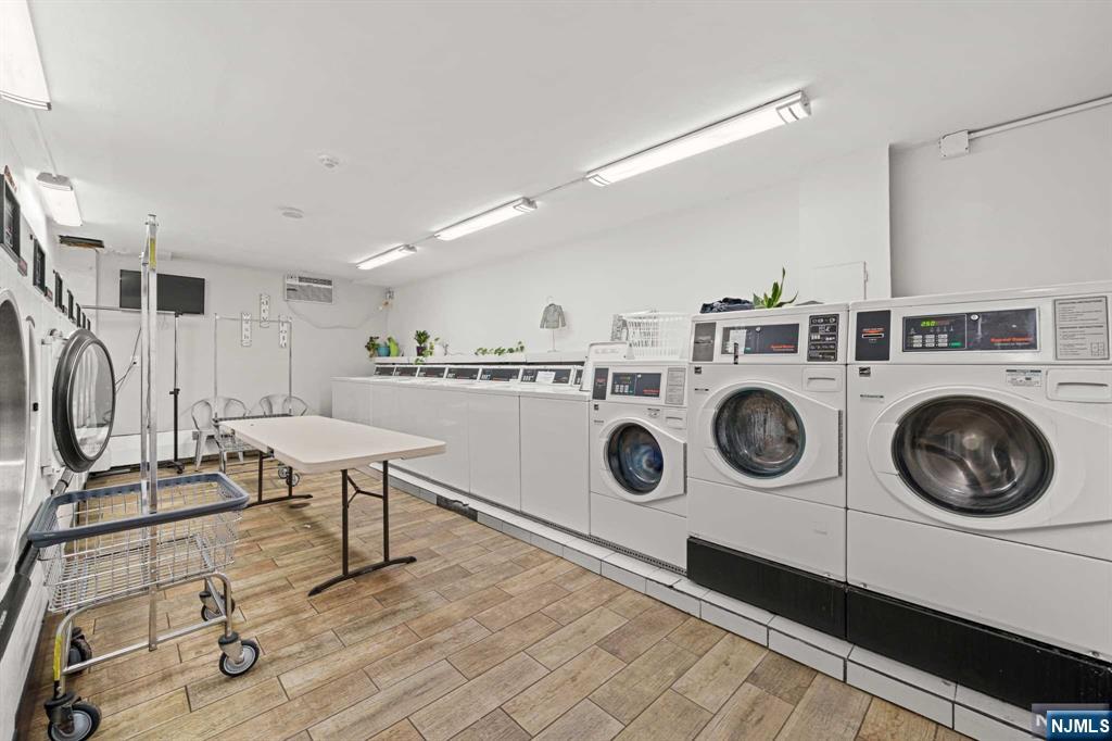 39 East 39th Street Paterson, NJ 07514 - Photo 17 of 22