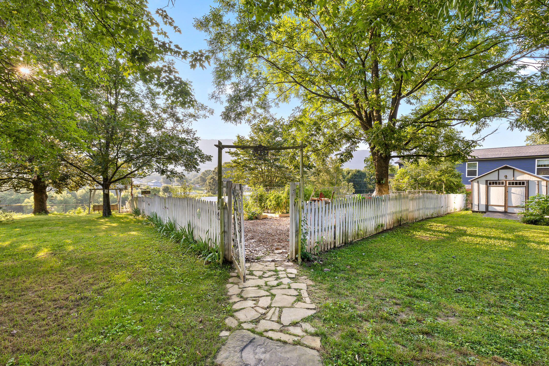 944 North Maple Whitwell, TN 37397 - Photo 31 of 90 N Maple-16