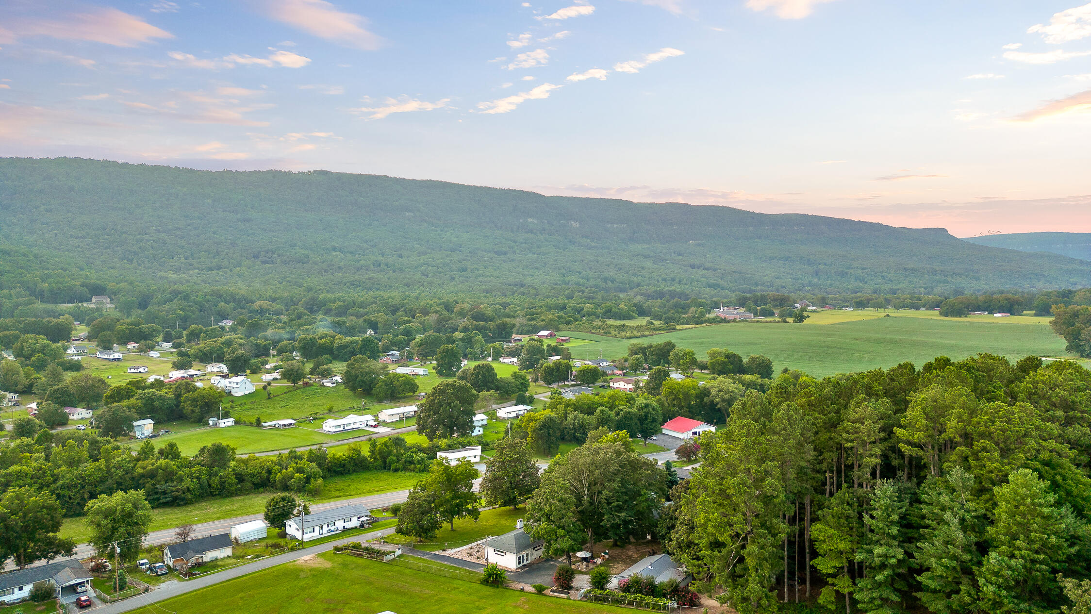 944 North Maple Whitwell, TN 37397 - Photo 6 of 90 N Maple-1