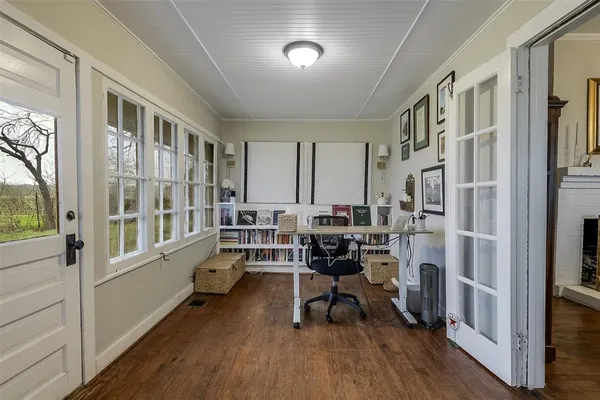 a work room with furniture