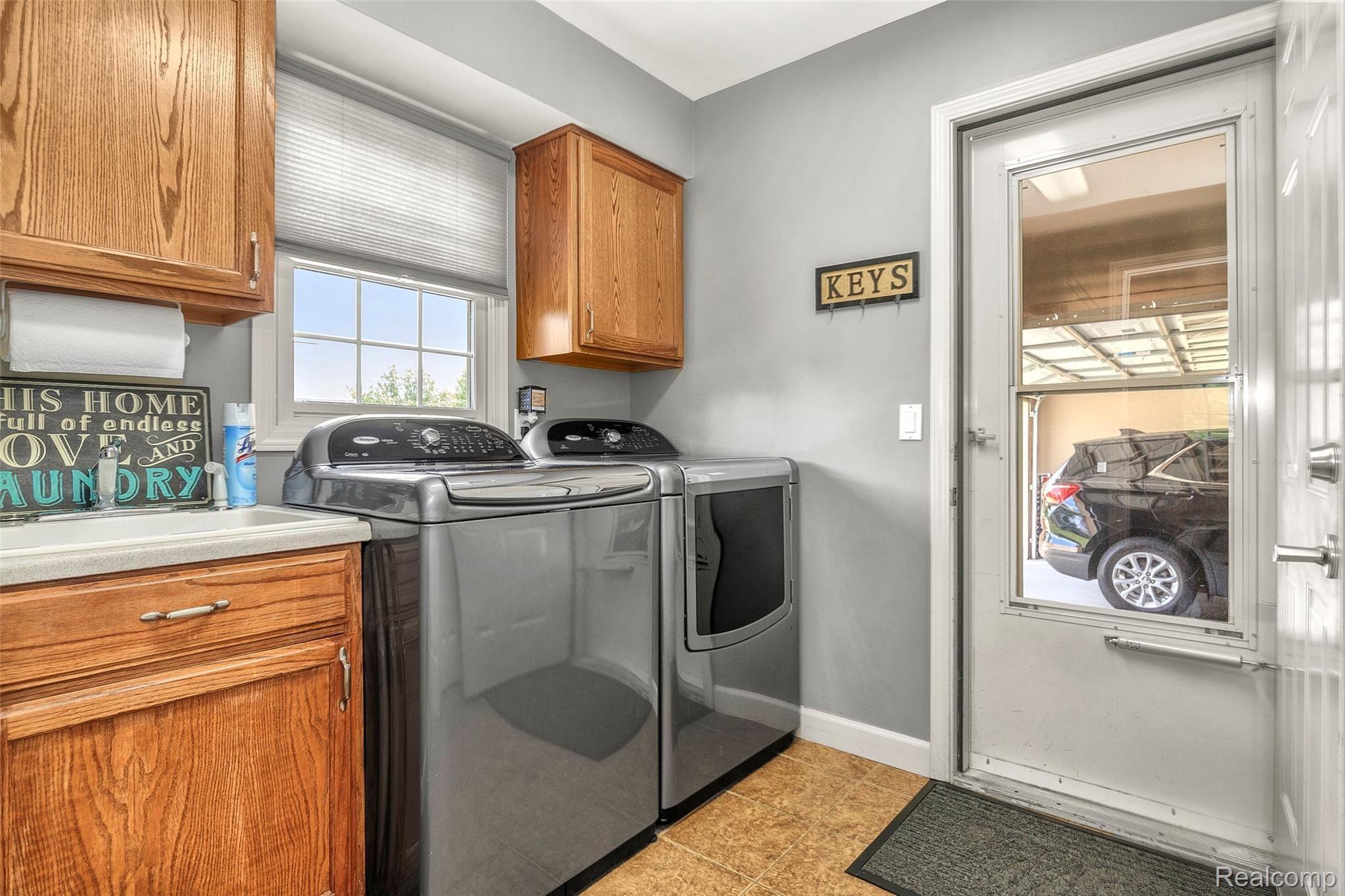 46636 Mornington Road Canton, MI 48188 - Photo 27 of 65 27.jpg
