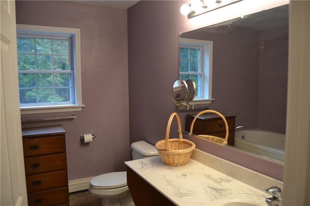 27 Curtis Road Freeport, ME 04032 - Photo 20 of 32 Photo