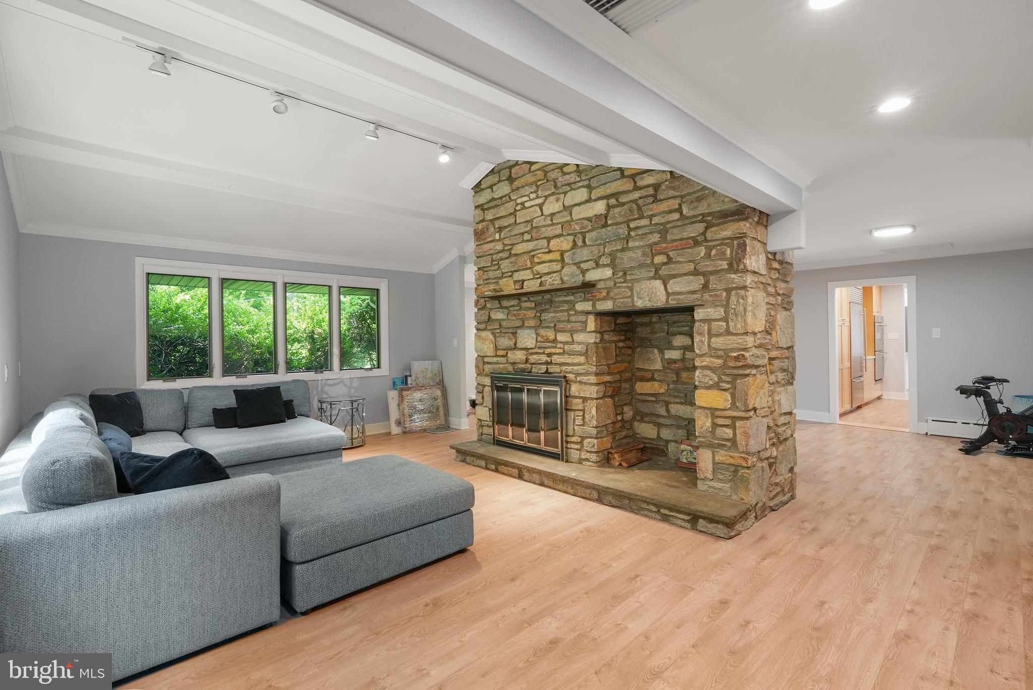 901 Dale Road Jenkintown, PA 19046 - Photo 19 of 56