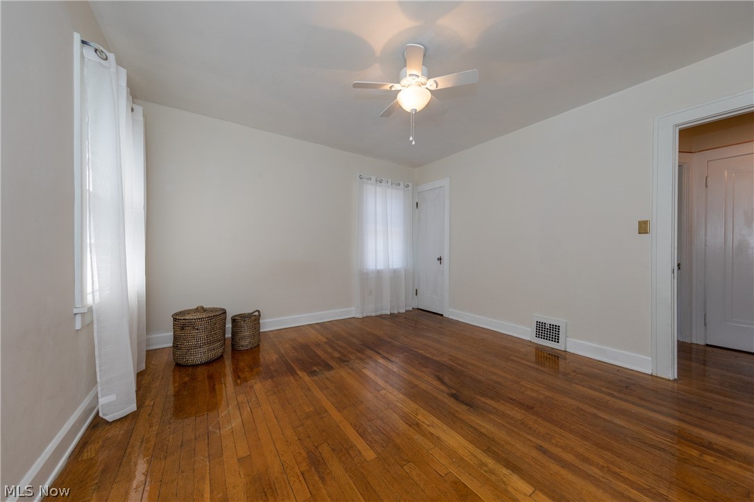 3658 Daleford Road Cleveland, OH 44120 - Photo 17 of 28