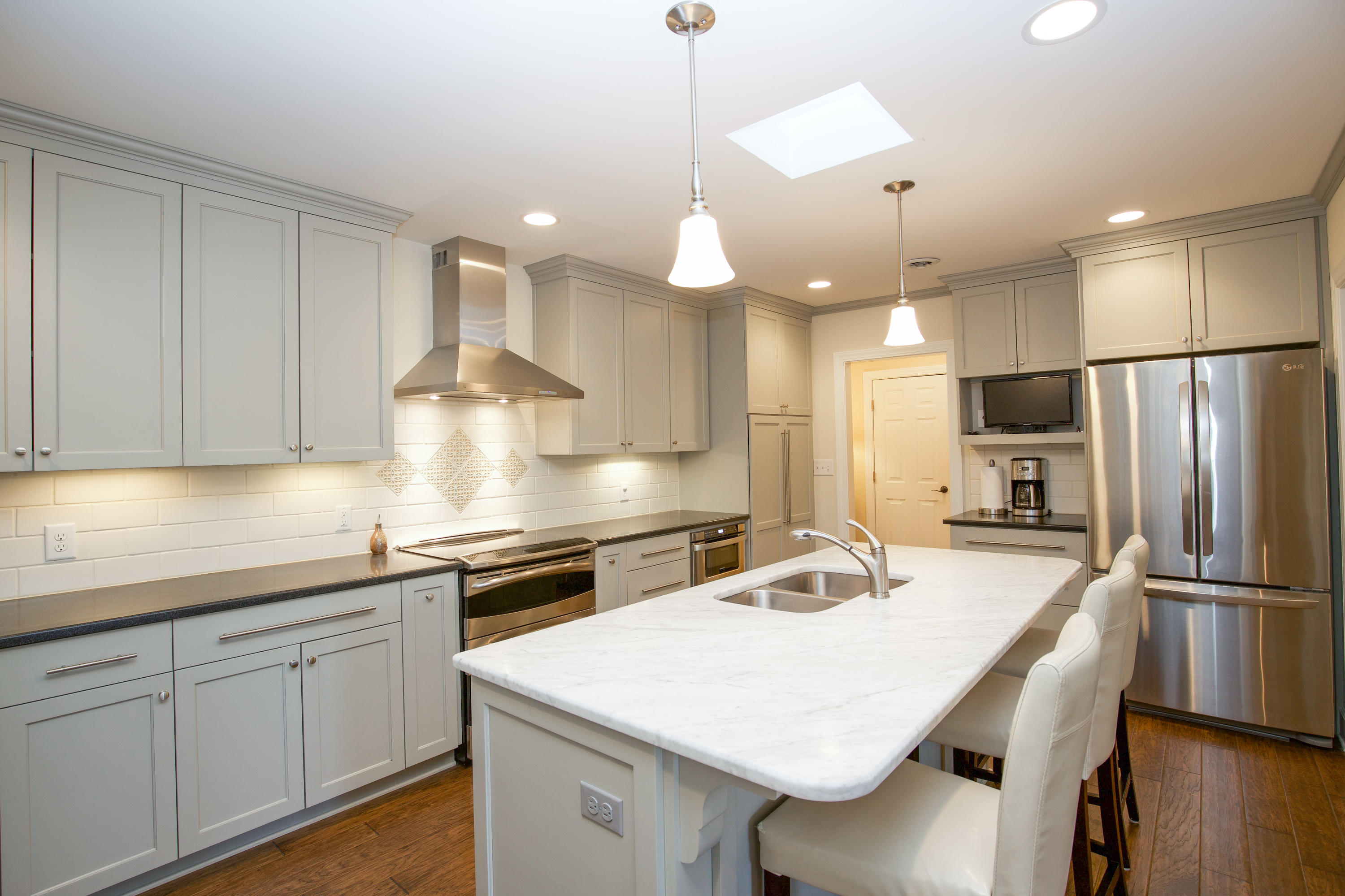149 Winntown Road Allenhurst, GA 31301 - Photo 15 of 47 Kitchen toward garage