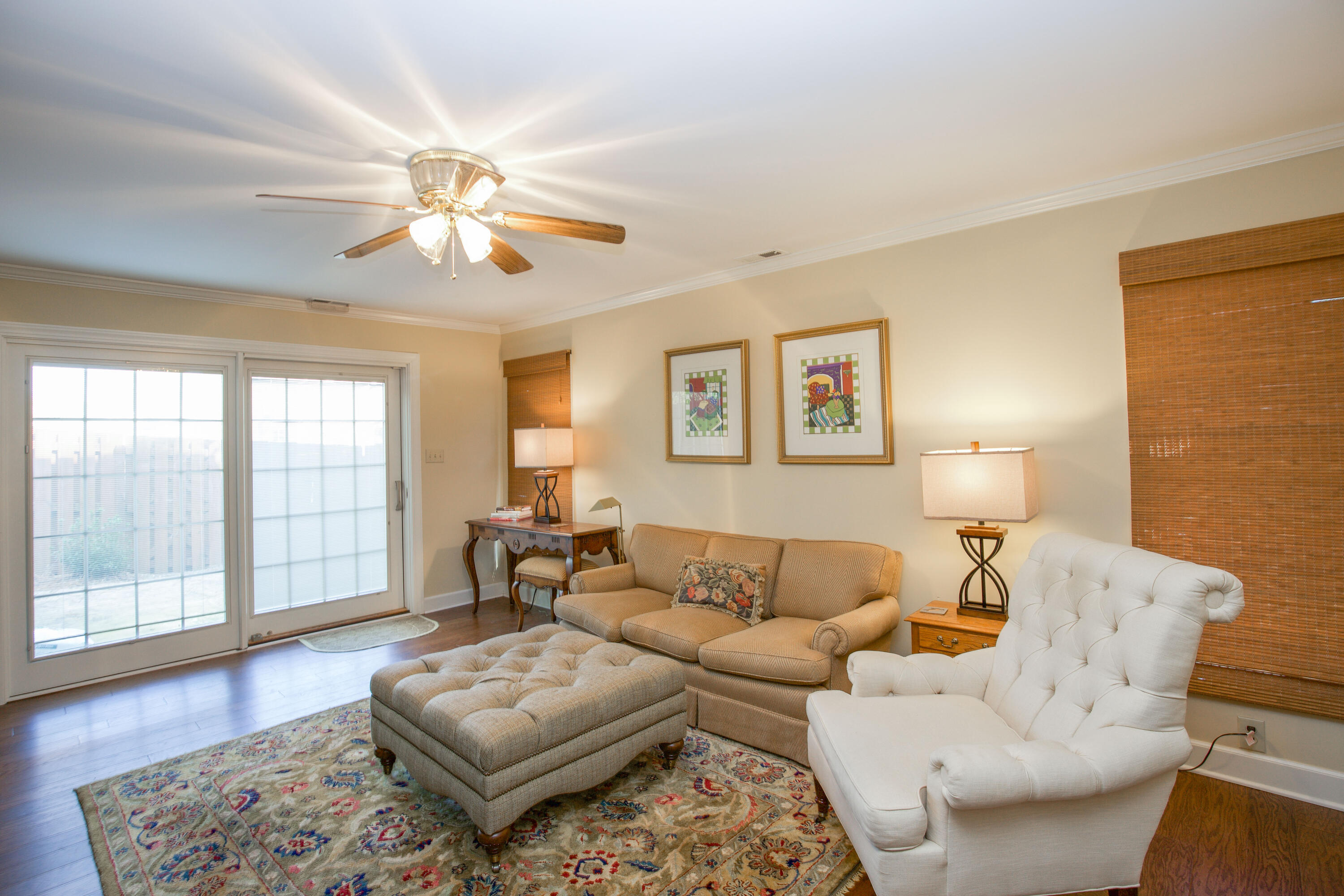 149 Winntown Road Allenhurst, GA 31301 - Photo 29 of 47 Den/TV room