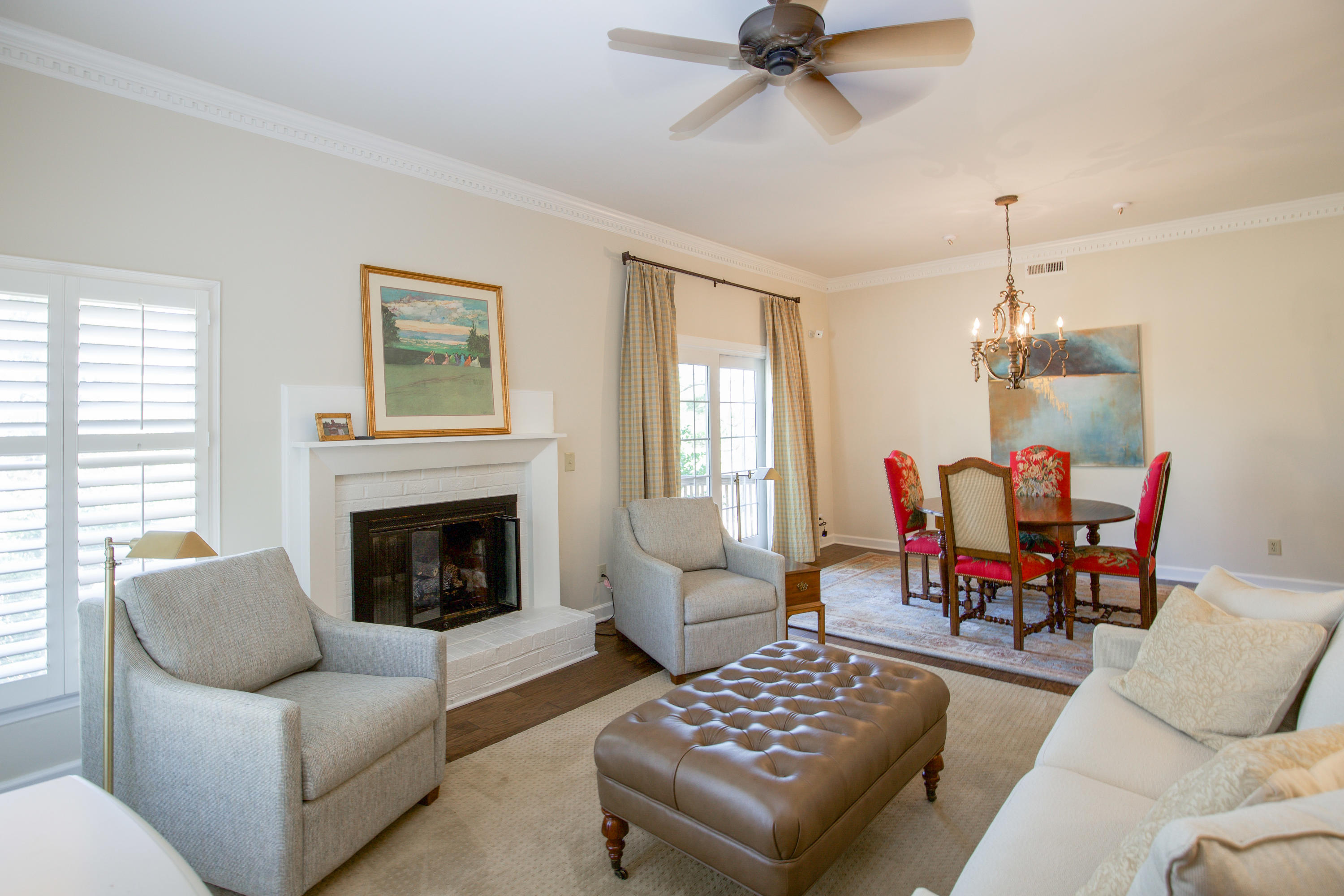 149 Winntown Road Allenhurst, GA 31301 - Photo 3 of 47 Living room
