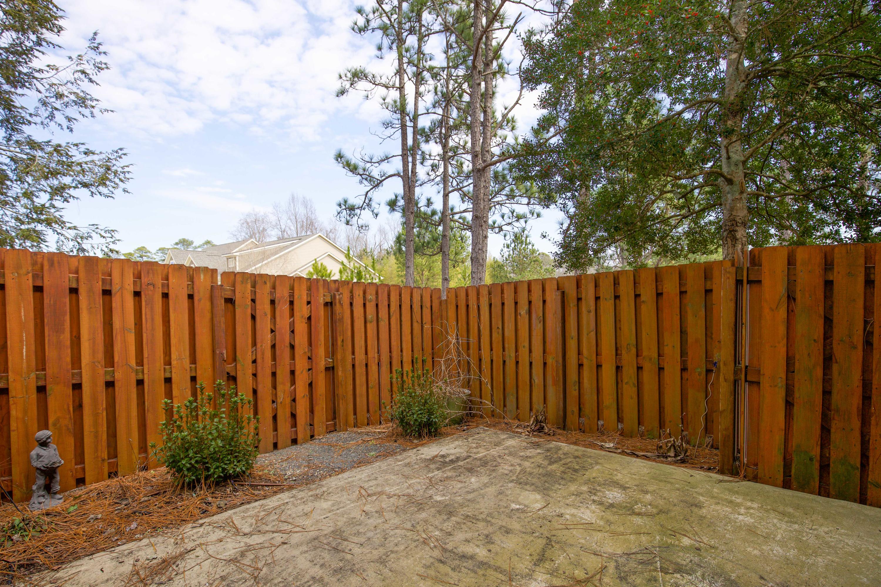 149 Winntown Road Allenhurst, GA 31301 - Photo 41 of 47 Fenced patio