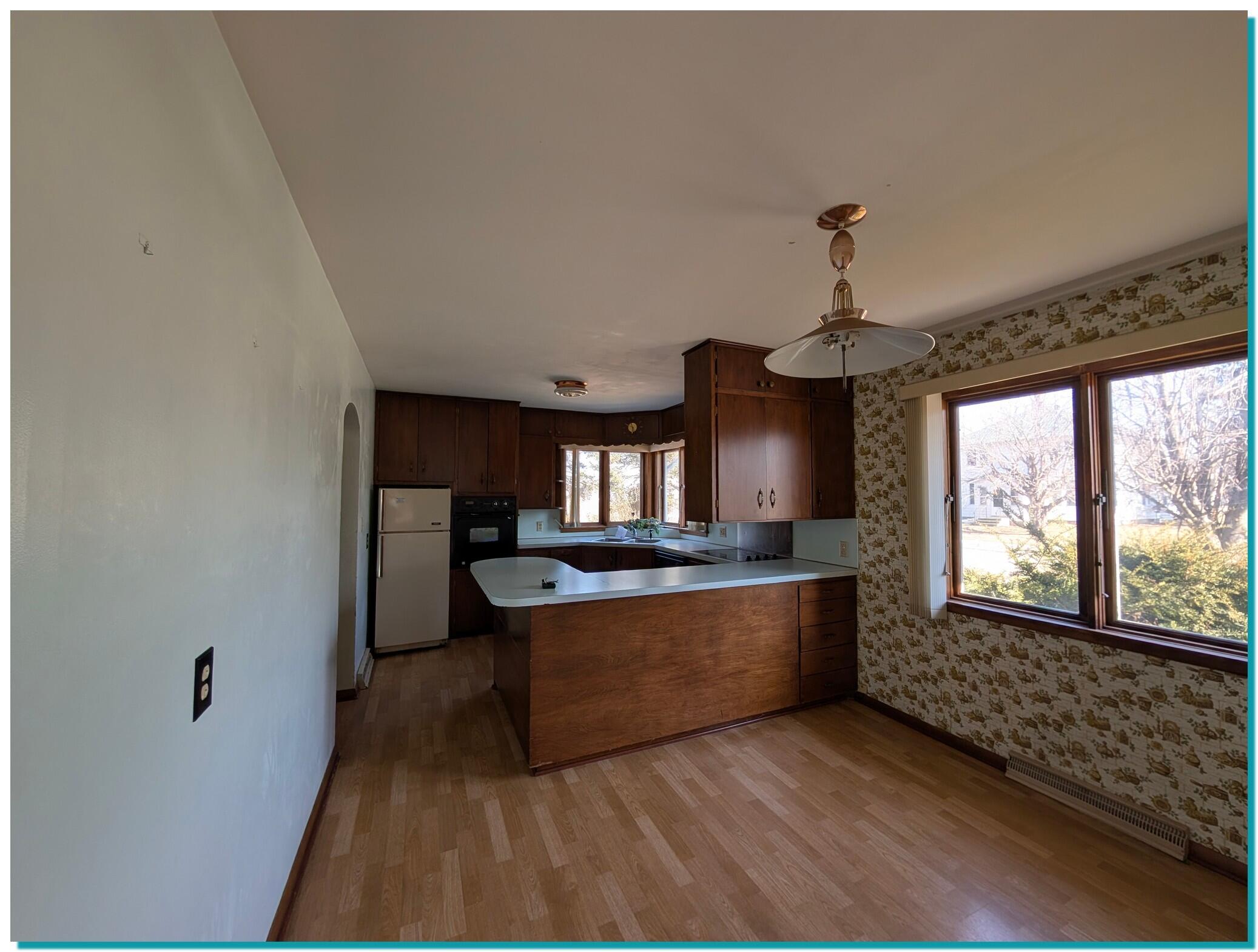 303 2nd Street Melrose, WI 54642 - Photo 12 of 31 PXL_20260213_181041194