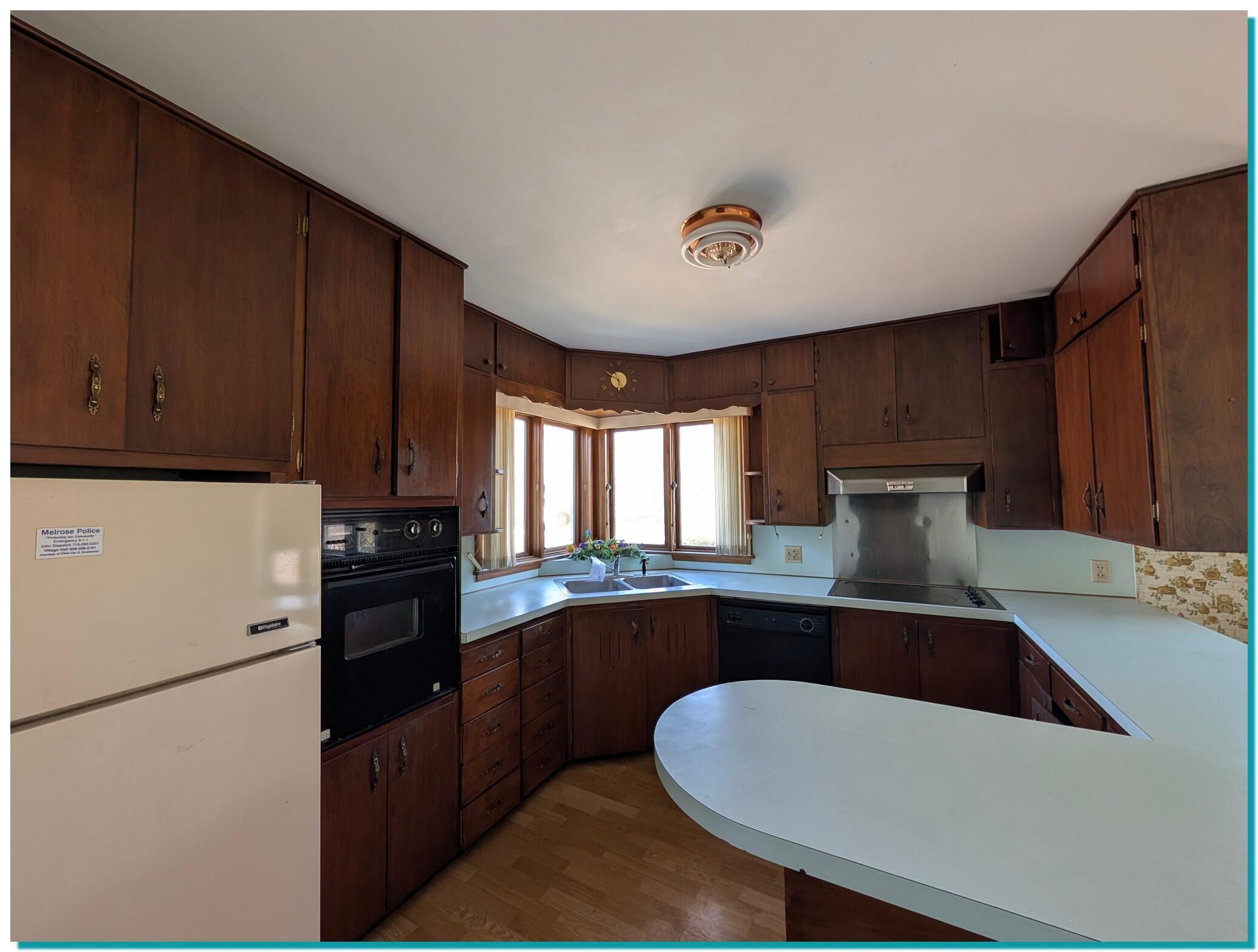 303 2nd Street Melrose, WI 54642 - Photo 8 of 31 PXL_20260213_181008387