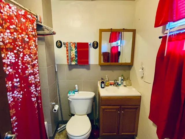 $259,900 | 706 Broadway Avenue, North Chicago, IL 60064