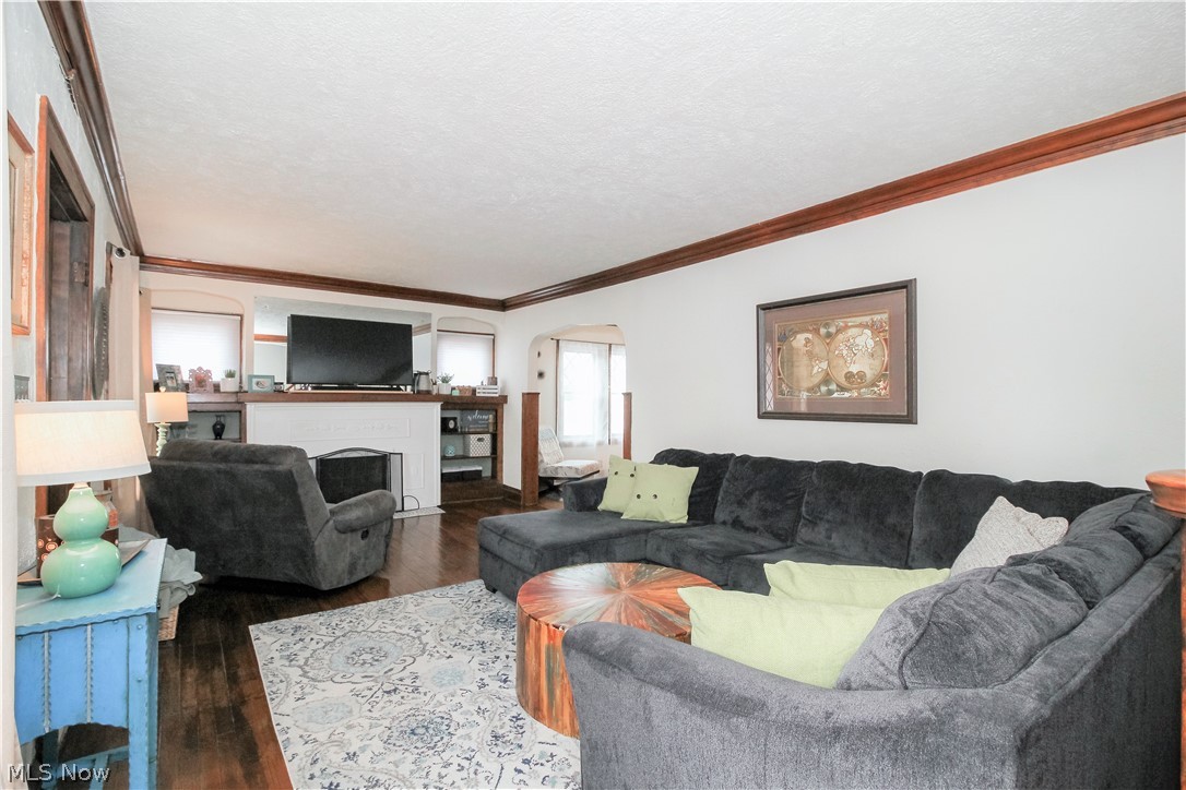 5972 Pearl Road Parma Heights, OH 44130 - Photo 24 of 27 Gallery Image 24