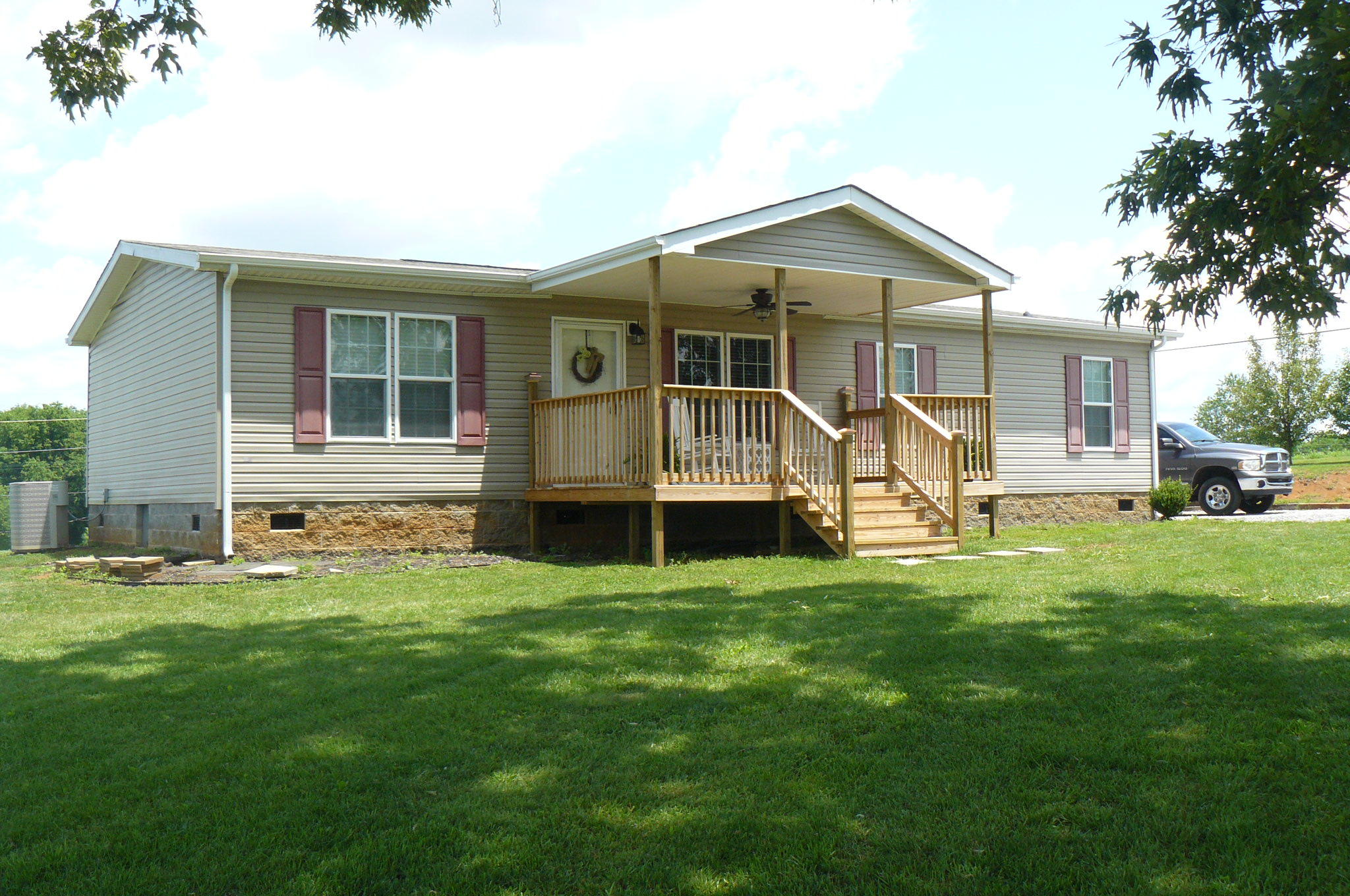 412 County Farm Road Madisonville, TN 37354 - Photo 1 of 23 P1060416