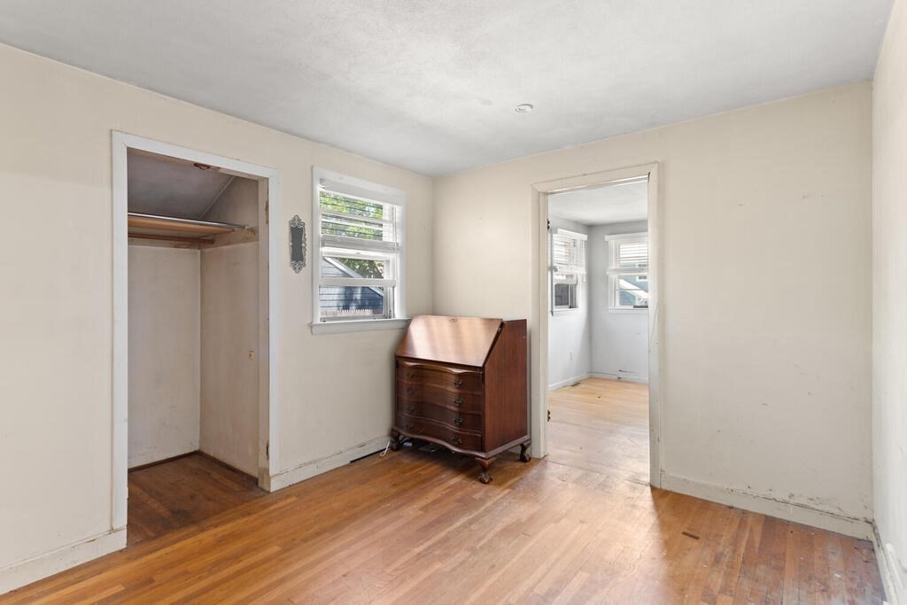 52 Parramatta Road Beverly, MA 01915 - Photo 20 of 33 Gallery Image 20