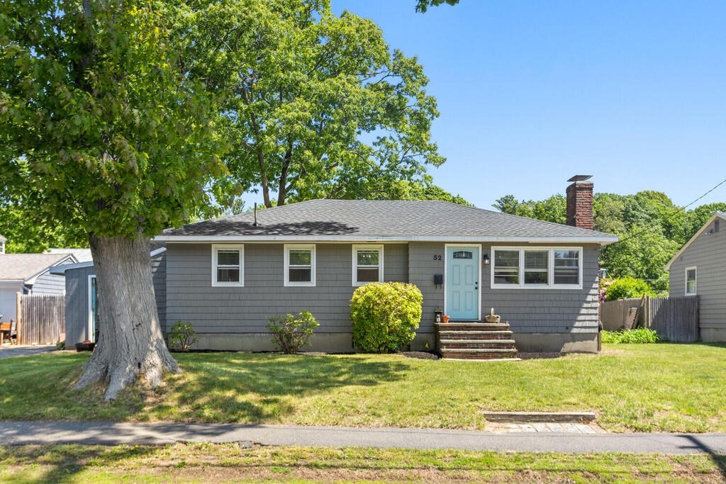 52 Parramatta Road Beverly, MA 01915 - Photo 2 of 33 Gallery Image 2