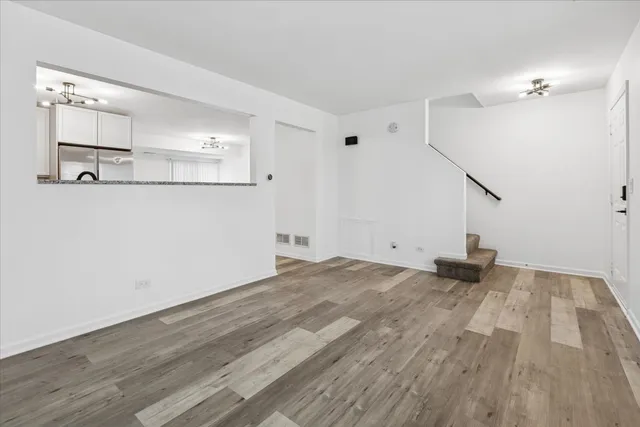 $250,000 | 780 Symphony Drive, Unit 780, Aurora, IL 60504