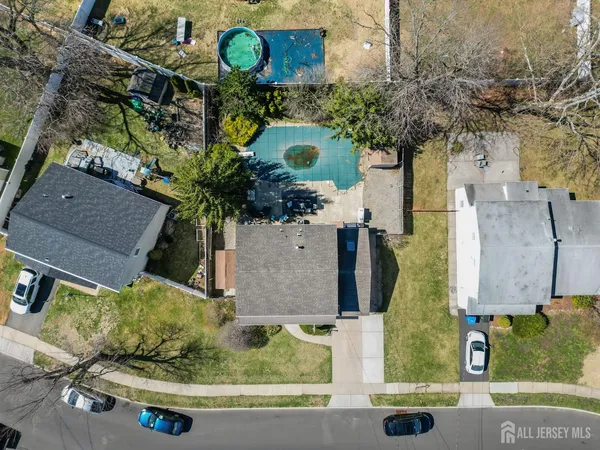 $720,000 | 11 Glen Avenue, Old Bridge, NJ 08857