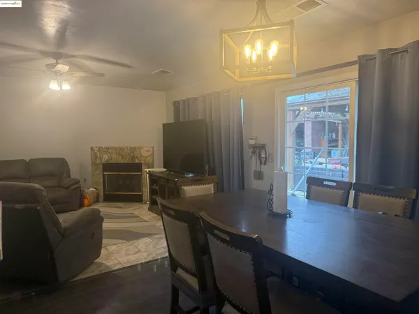 $320,000 | 628 Norboe Avenue, Corcoran, CA 93212