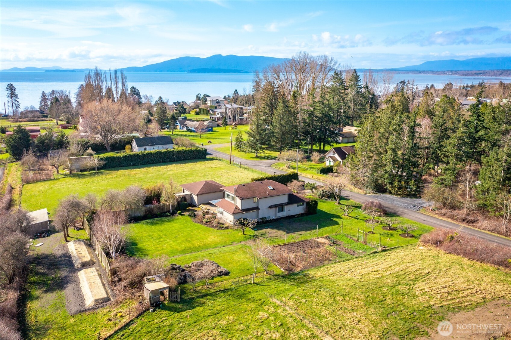 3884 Fort Bellingham Road Bellingham, WA 98225 - Photo 1 of 28 Gallery Image 1
