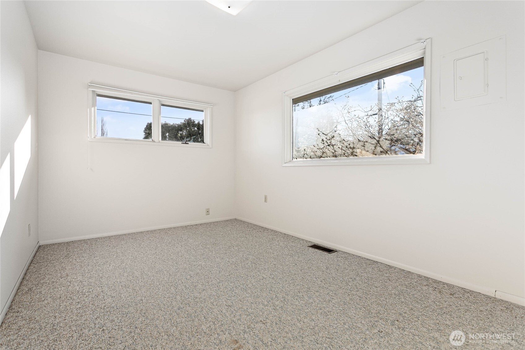 3884 Fort Bellingham Road Bellingham, WA 98225 - Photo 20 of 28 Gallery Image 20