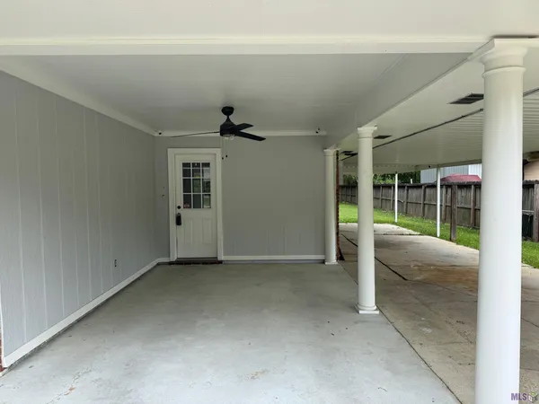 $209,900 | 26806 Pen Drive, Walker, LA 70785